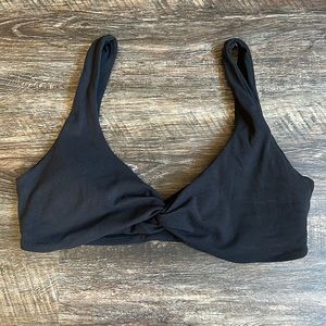 Buffbunny twisted sports bra, size medium
